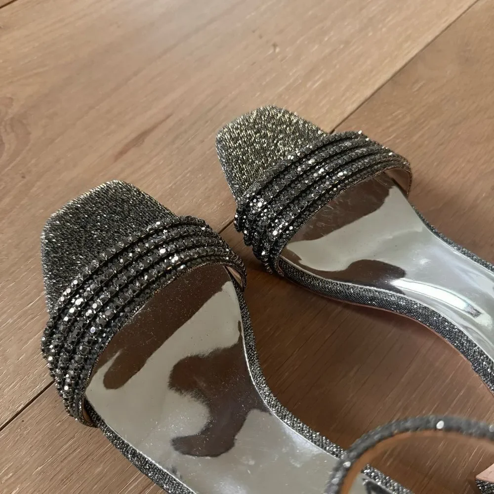 Badgley Mischka Brand Kameryn Open-Toe Block Heel 8 1/2